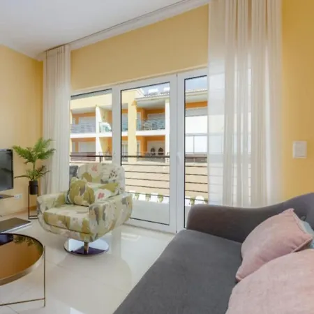#282 Vale De Parra Village By Holidays Apartment Albufeira