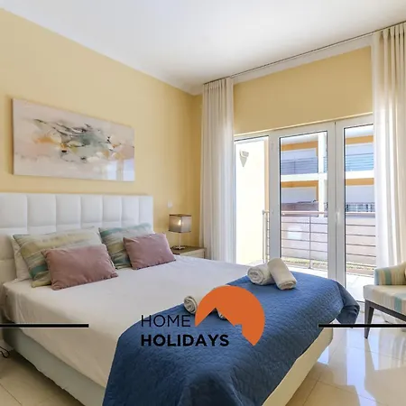 #282 Vale De Parra Village By Holidays